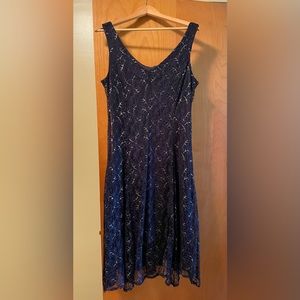Danny and Nicole Navy and Silver Lace Sleeveless Dress Sz 16